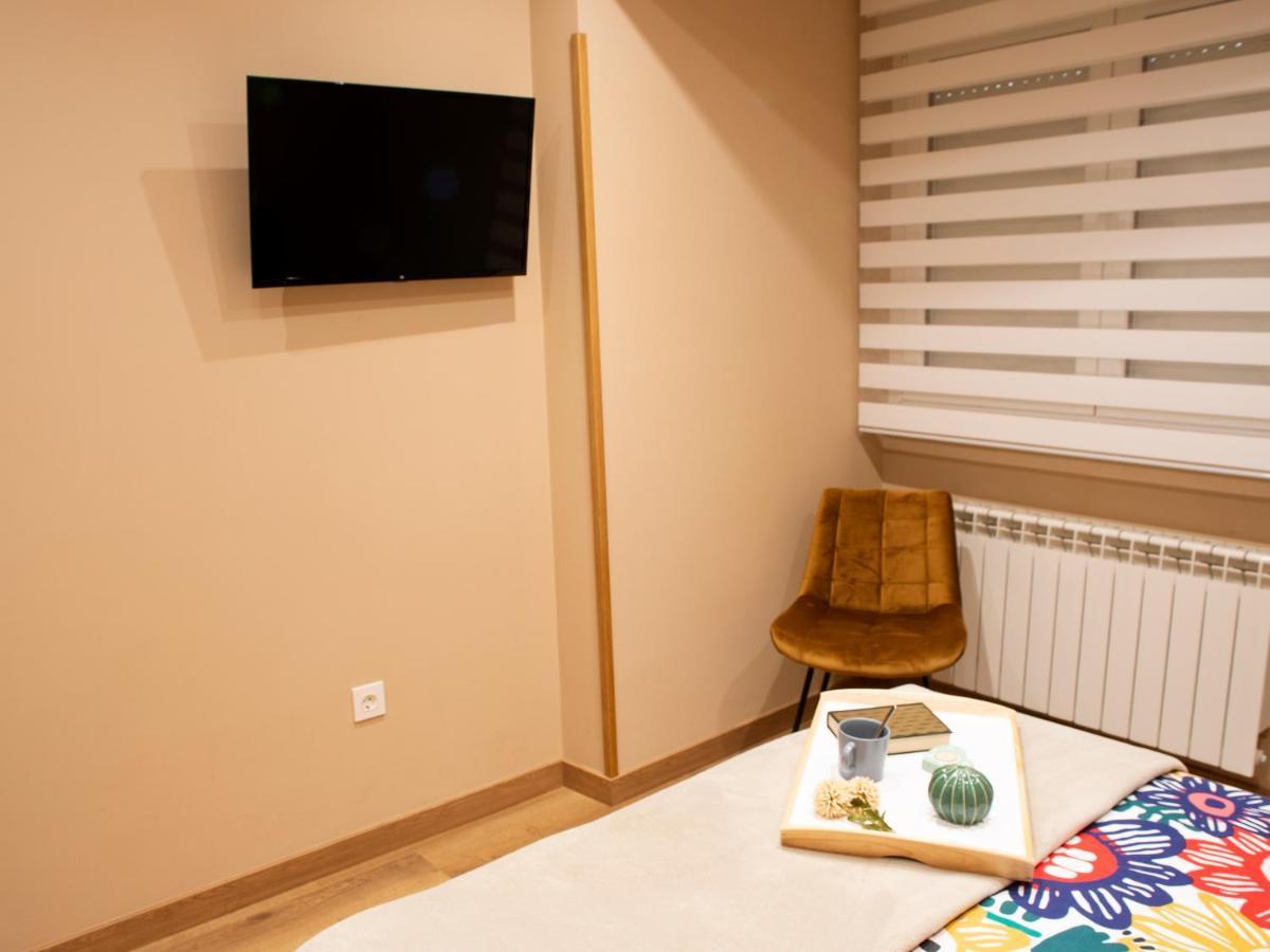 Precioso Apartamento En El Centro De Aviles Bagian luar foto
